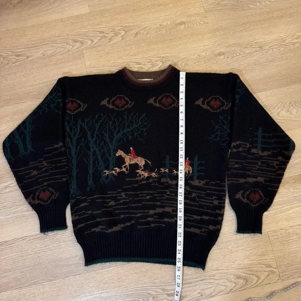 Vintage Astra Fox Hunt Dogs & Horse Equestrian Themed Knit Sweater Size Small - Picture 5 of 8